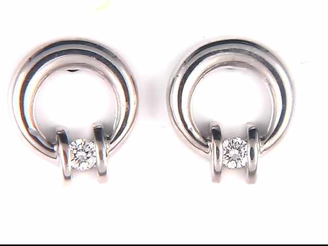 14K White Gold Diamond Circle Earrings