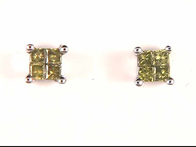 10k White Gold Lady's Diamond Earrings