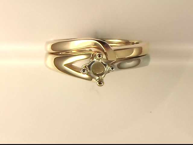 14k Yellow Gold Diamond Wedding Ring