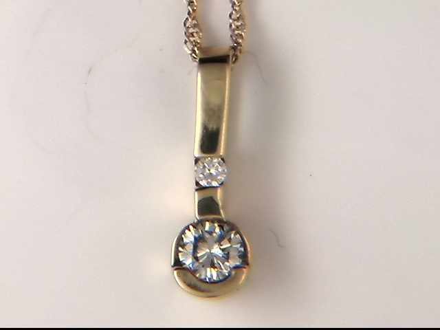 14k Yellow Gold Lady's Diamond Pendant