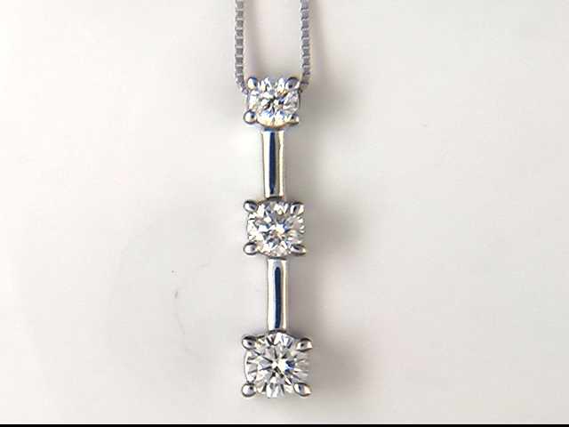 14k White Gold Lady's Diamond Pendant