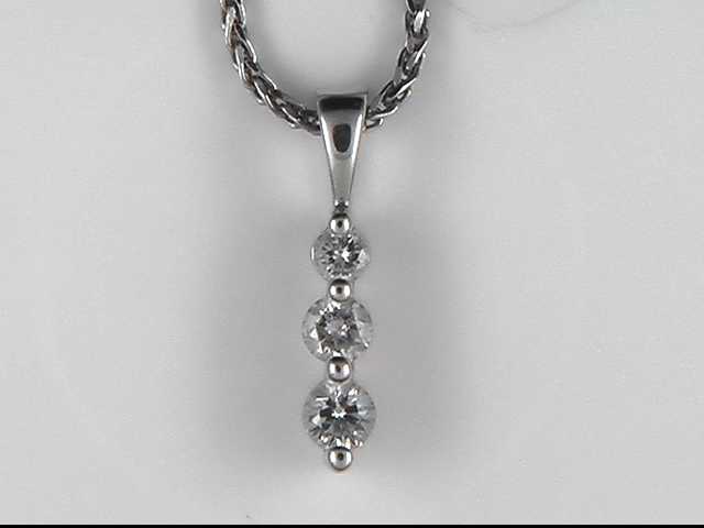 14k White Gold Lady's Diamond Pendant