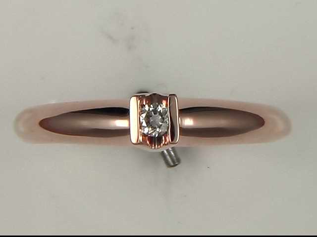 10k White Gold Lady's Diamond Ring