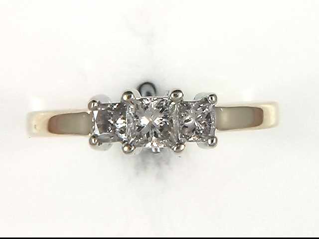 14k White And Yellow Gold Lady's Diamond Ring