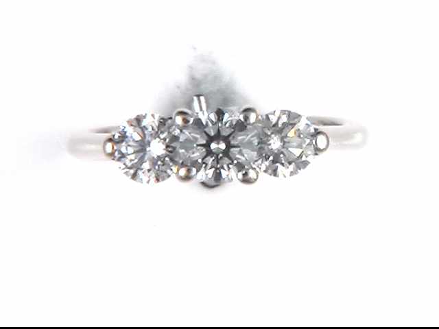 14k White Gold Lady's Diamond Ring