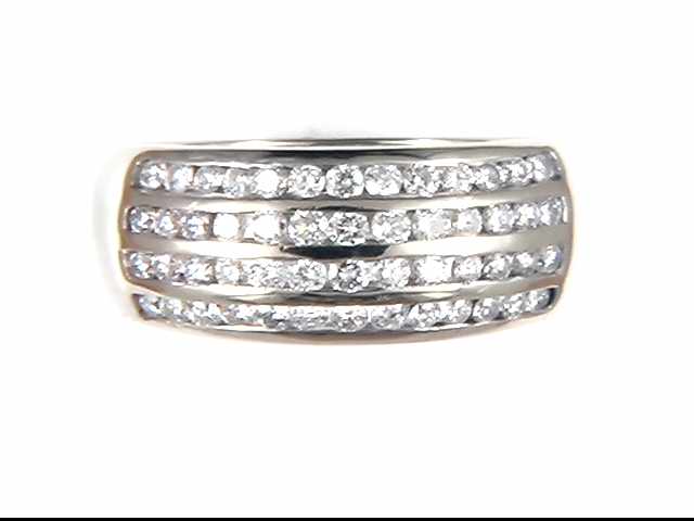 14k White Gold Diamond Ring