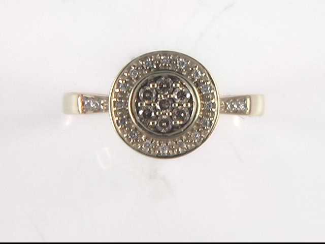 10k Yellow Gold Diamond Ring