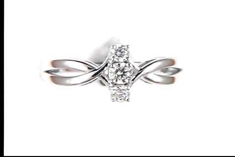 14k White Gold Diamond Ring
