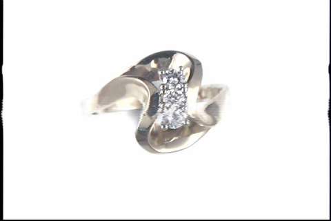 14k Yellow Gold Diamond Ring