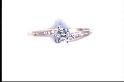 14k Yellow Gold Diamond Ring