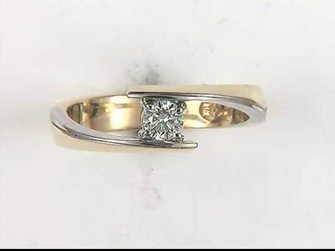 14K Diamond Ring