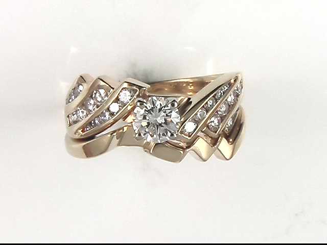14k Yellow Gold Lady's Diamond Wedding Ring