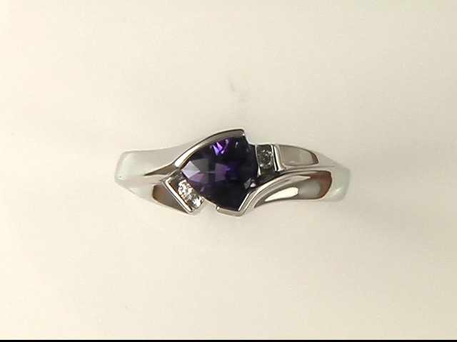 14k White Gold Amethyst Ring