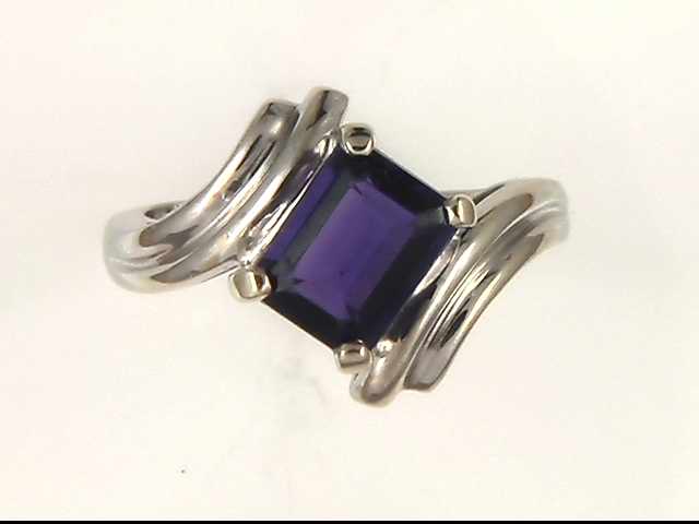 14k White Gold Amethyst Ring