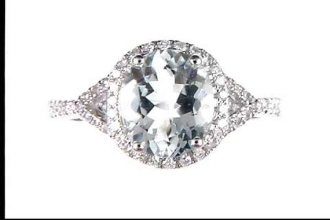 10k White Gold Aquamarine Ring