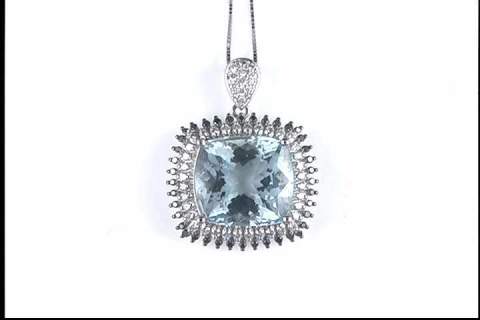 14k White Gold Aquamarine Pendant