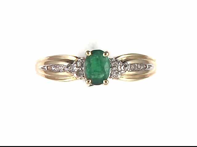 Emerald Ring