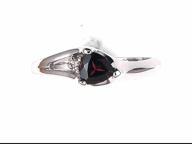 10K White Gold Garnet Ring