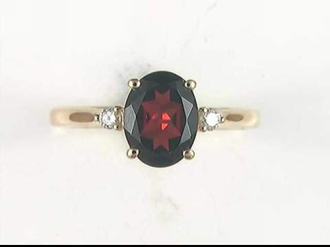 14k Yellow Gold Garnet Ring