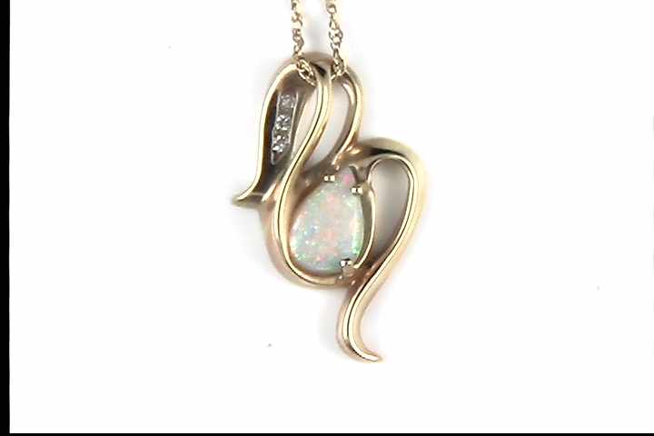 14K Yellow Gold Opal Pendant
