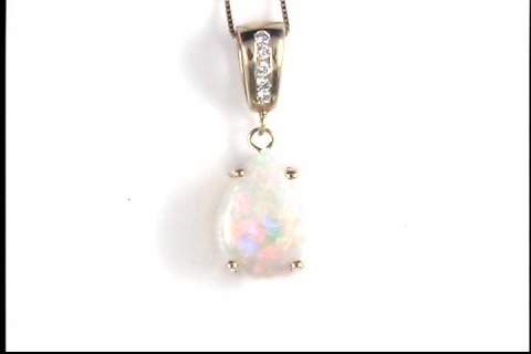 14K Yellow Gold Opal Pendant