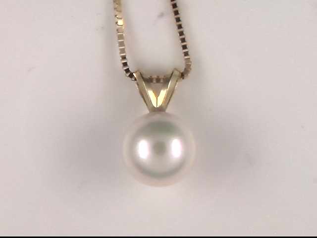 14K White Pearl Pendant