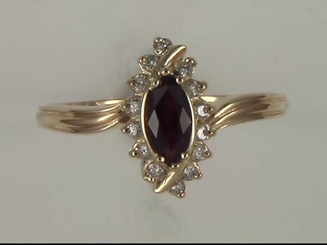 14k Yellow Gold Ruby Ring